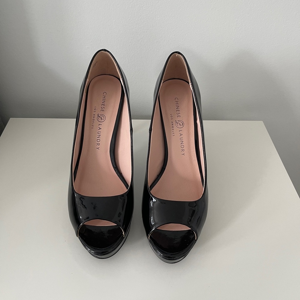 Patent Leather Peep-Toe Black Stiletto Heels - Size US W8 - Like New
